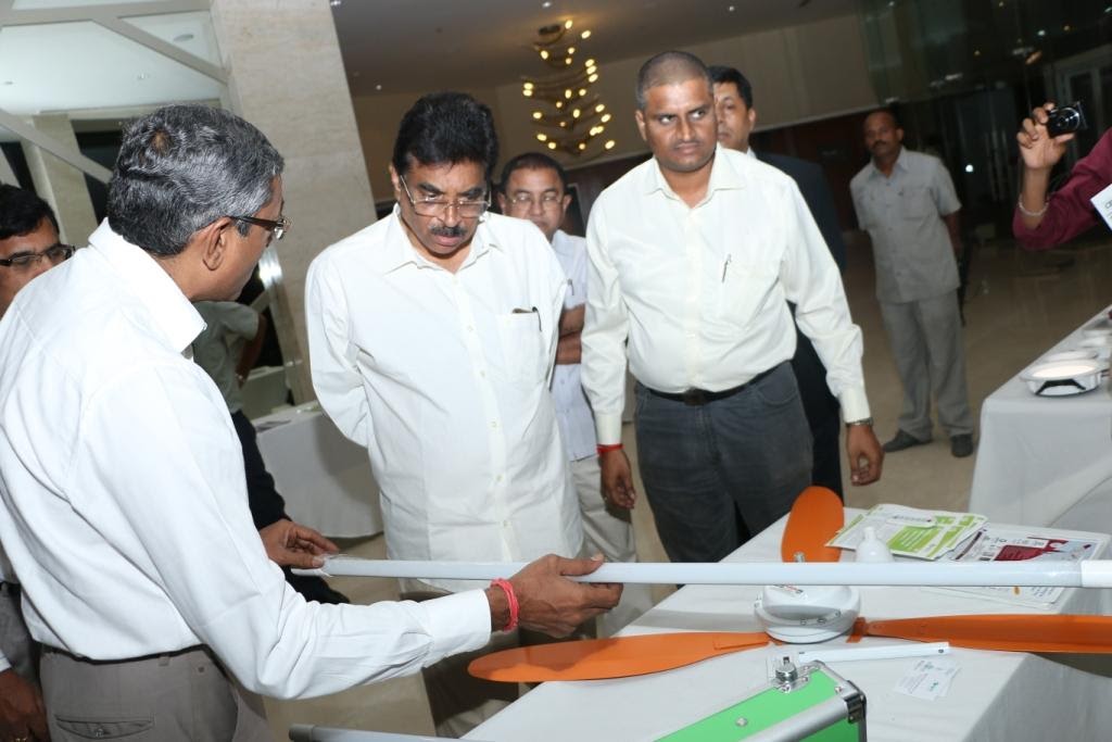 Demonstration to Sree Haribabu, MP during launch of Indian Green Building Congress, Vizag Chapter 2016